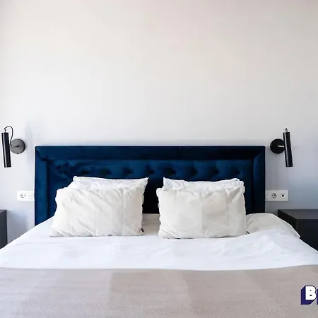 Apartment Prime Penthouse Location By Better Bookings