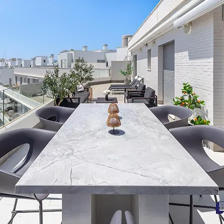 Prime Penthouse Location By Better Bookings Апартаменты *