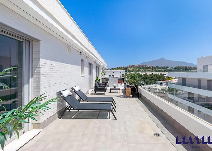 Prime Penthouse Location By Better Bookings *